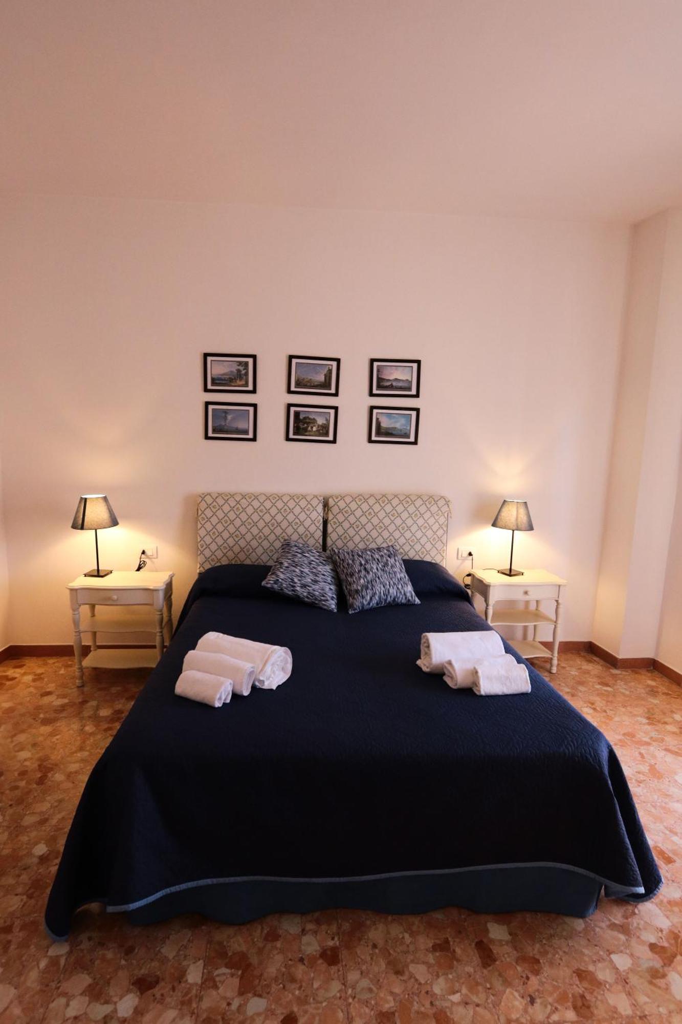 Appartement La Tua Casa Tra I Musei Napels